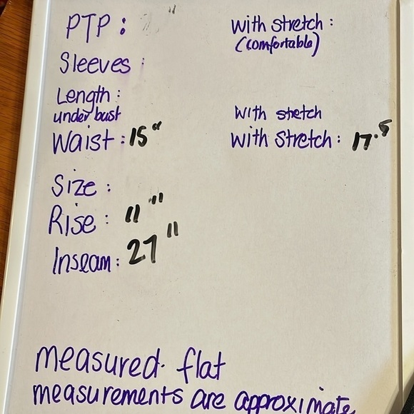 Dex L lightweight black faux leather slim fit leggings with a hint of pattern - Picture 6 of 6